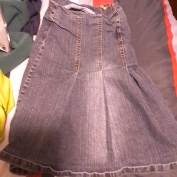 Peplum Mini Jean Skirt - Picture 2 of 2